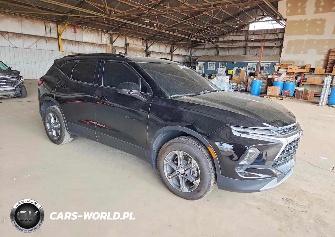 2023 Chevrolet Blazer 2Lt VIN:3GNKBCR42PS234225 - 4