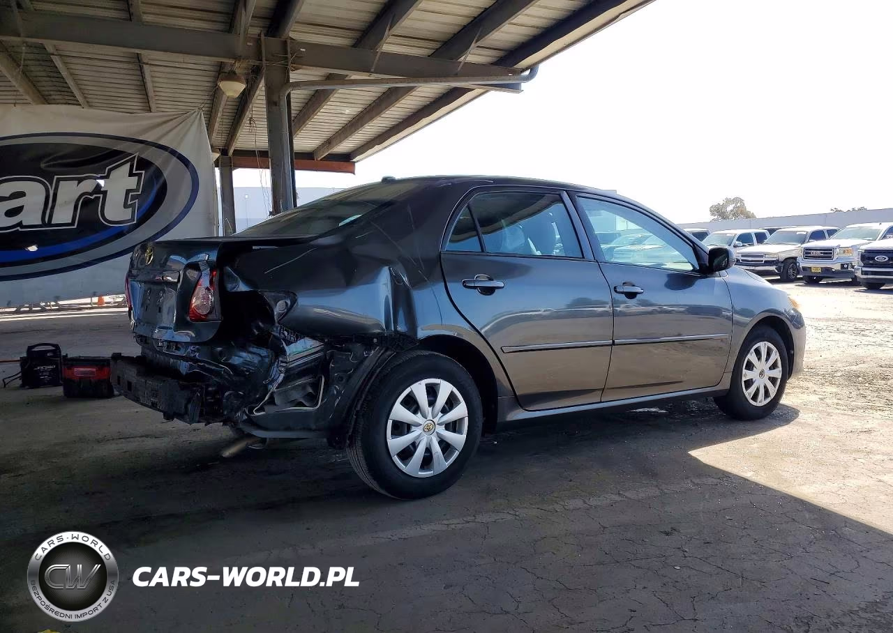 2010 Toyota Corolla Le VIN:1NXBU4EEXAZ260890 - 3