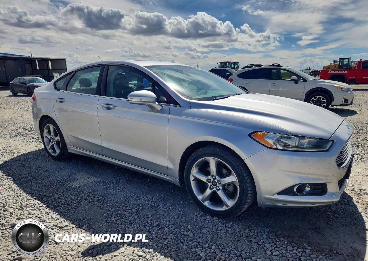 2013 Ford Fusion Se VIN:3FA6P0HR2DR285918 - 4