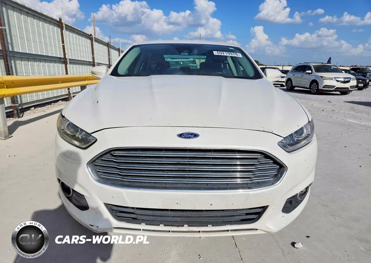 2014 Ford Fusion Se VIN:3FA6P0HD8ER329622 - 5
