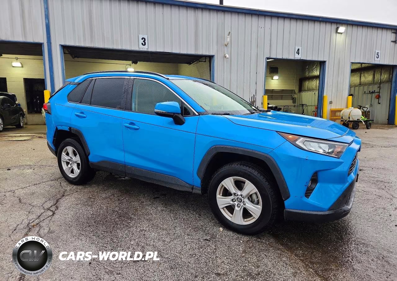 2019 Toyota Rav4 Xle VIN:JTMP1RFV5KD009940 - 4