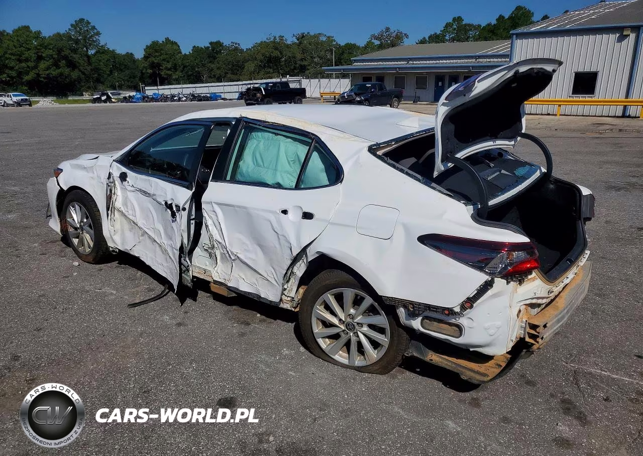 2023 Toyota Camry Le VIN:4T1C11AK4PU160591 - 2