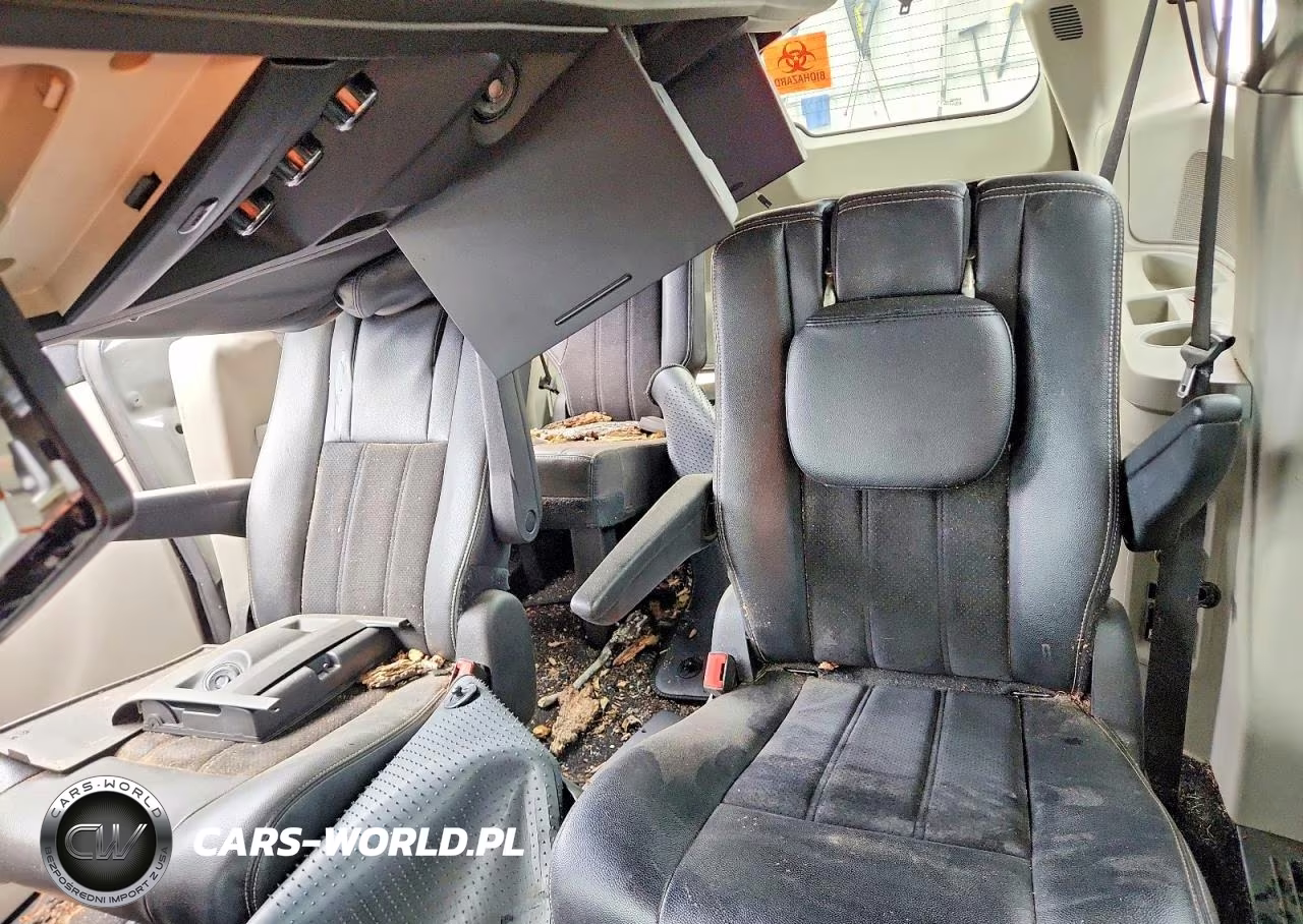 2018 Dodge Grand Caravan Sxt VIN:2C4RDGCGXJR328840 - 10