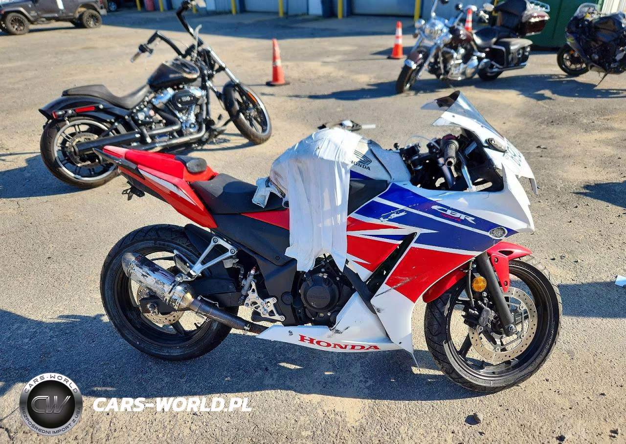 2015 Honda Cbr300 R – zdjęcie 1 z 9