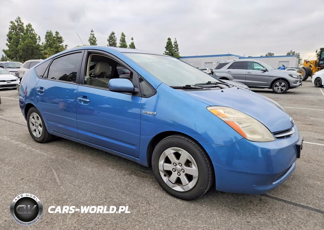 2008 Toyota Prius Base VIN:JTDKB20U587780713 - 4