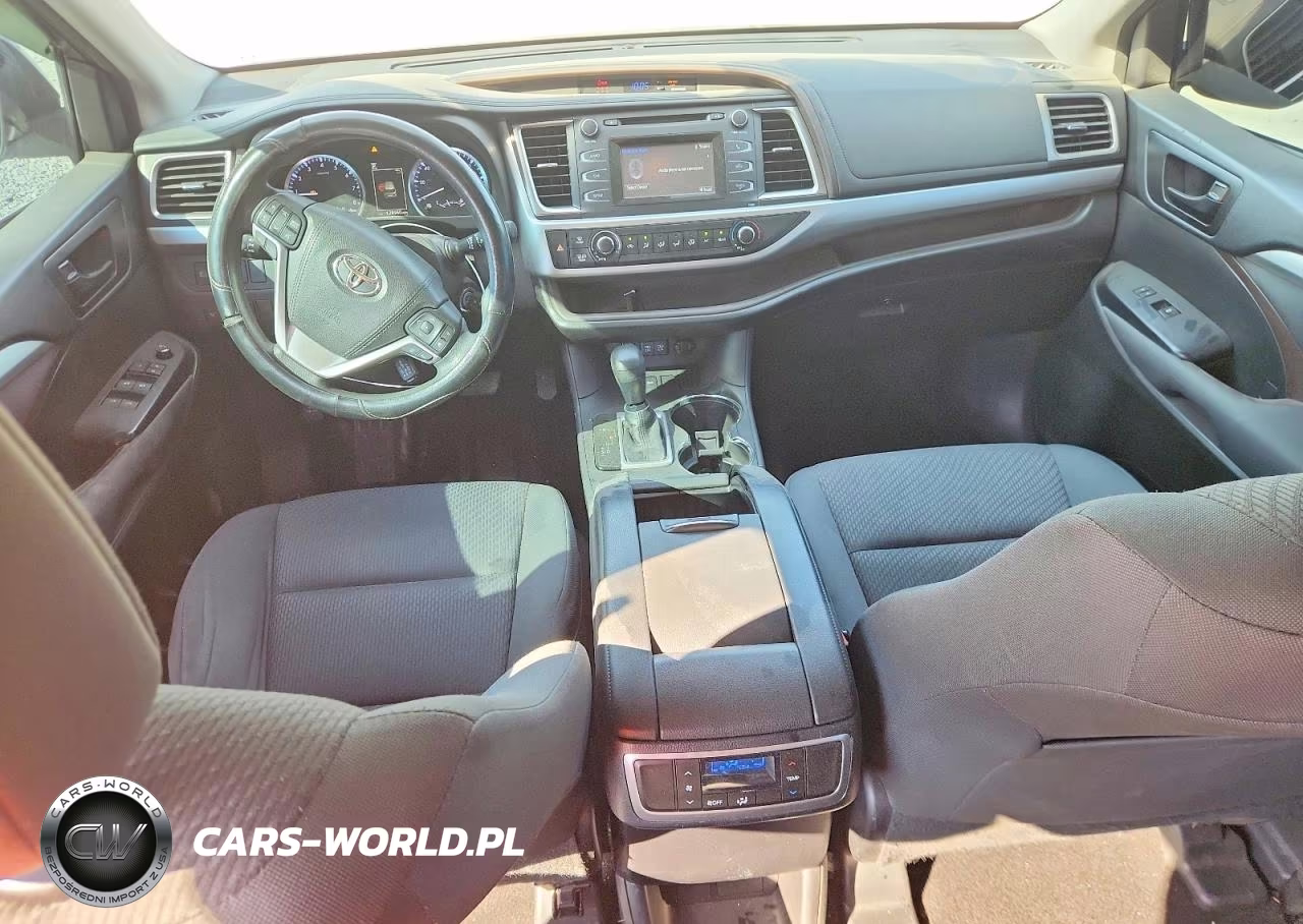 2017 Toyota Highlander Le VIN:5TDZZRFH6HS207984 - 8