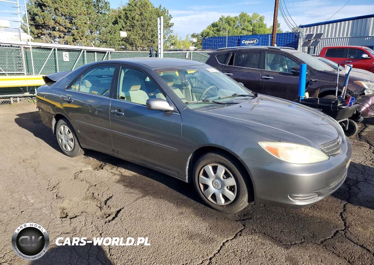 2004 Toyota Camry Le VIN:4T1BE32K64U844290 - 4
