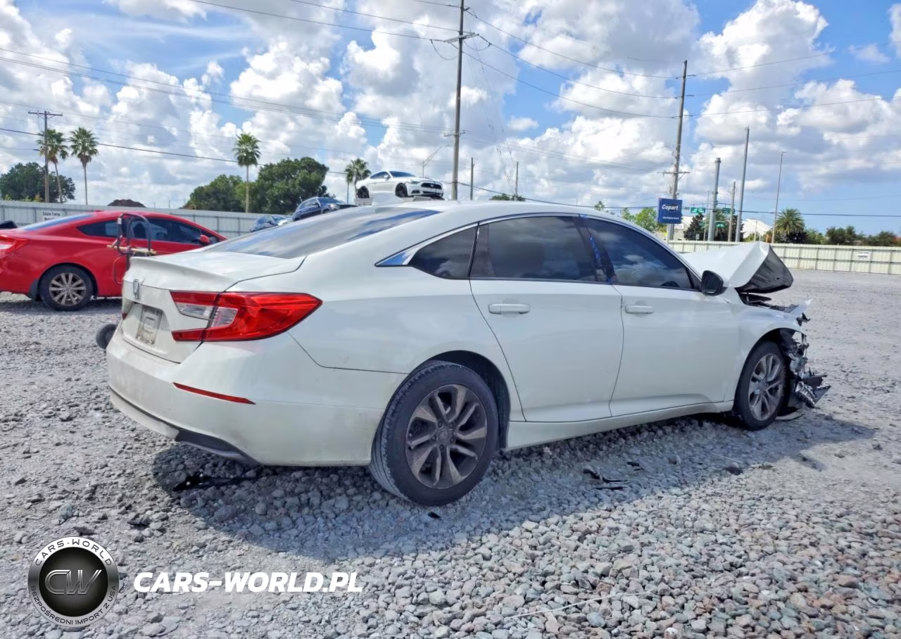 2018 Honda Accord Lx VIN:1HGCV1F10JA131625 - 3