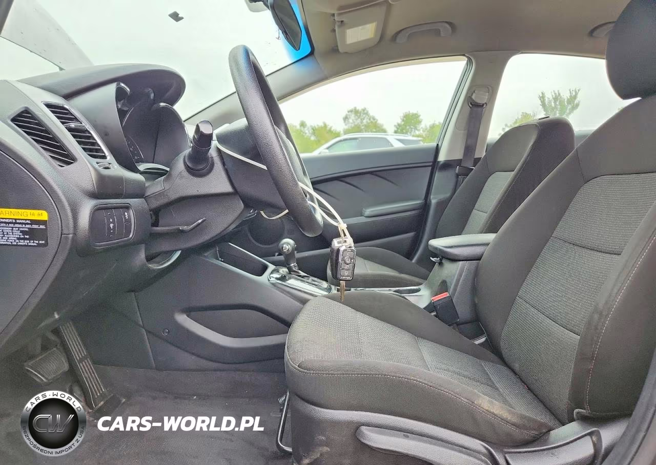 2017 Kia Forte Lx VIN:3KPFK4A72HE160505 - 7