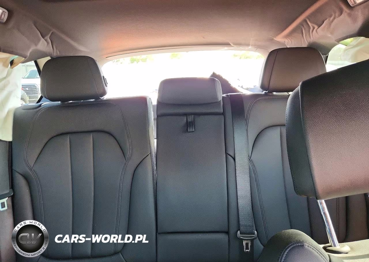 2020 BMW X5 xDrive40I VIN:5UXCR6C03L9C46818 - 10