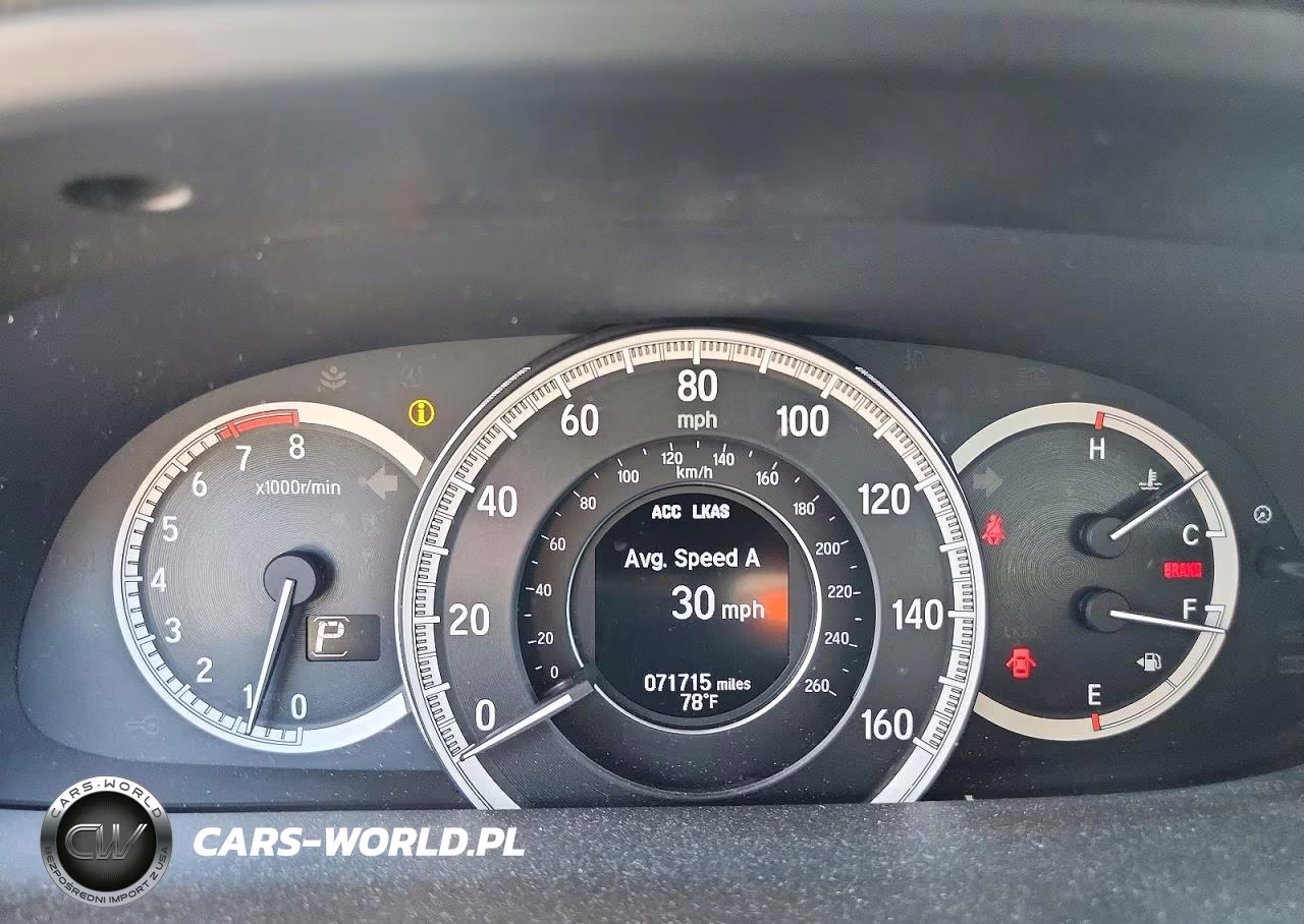 2017 Honda Accord Touring VIN:1HGCR3F96HA021906 - 9