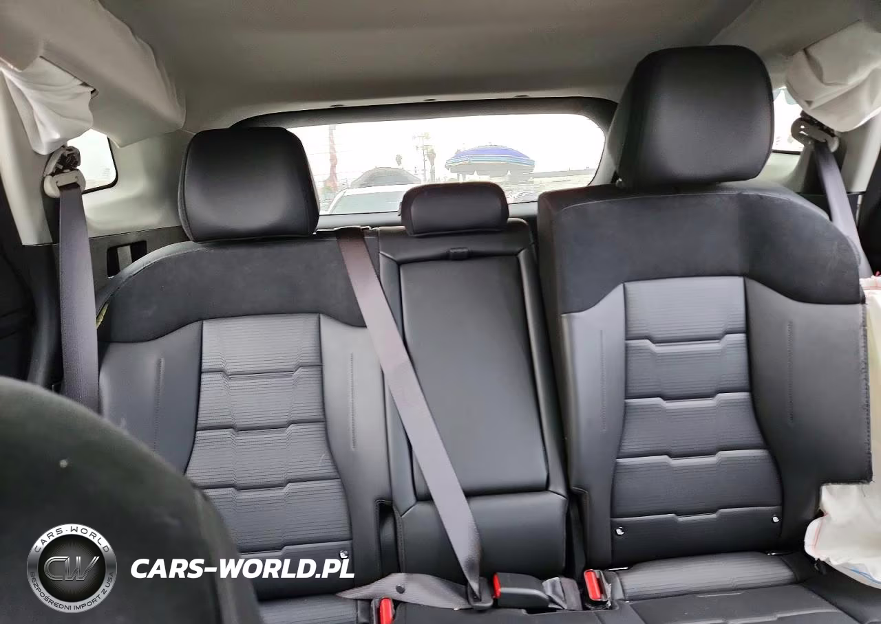 2026 Kia Sportage Sx Prestige VIN:KNDPXDDG8T7332708 - 10