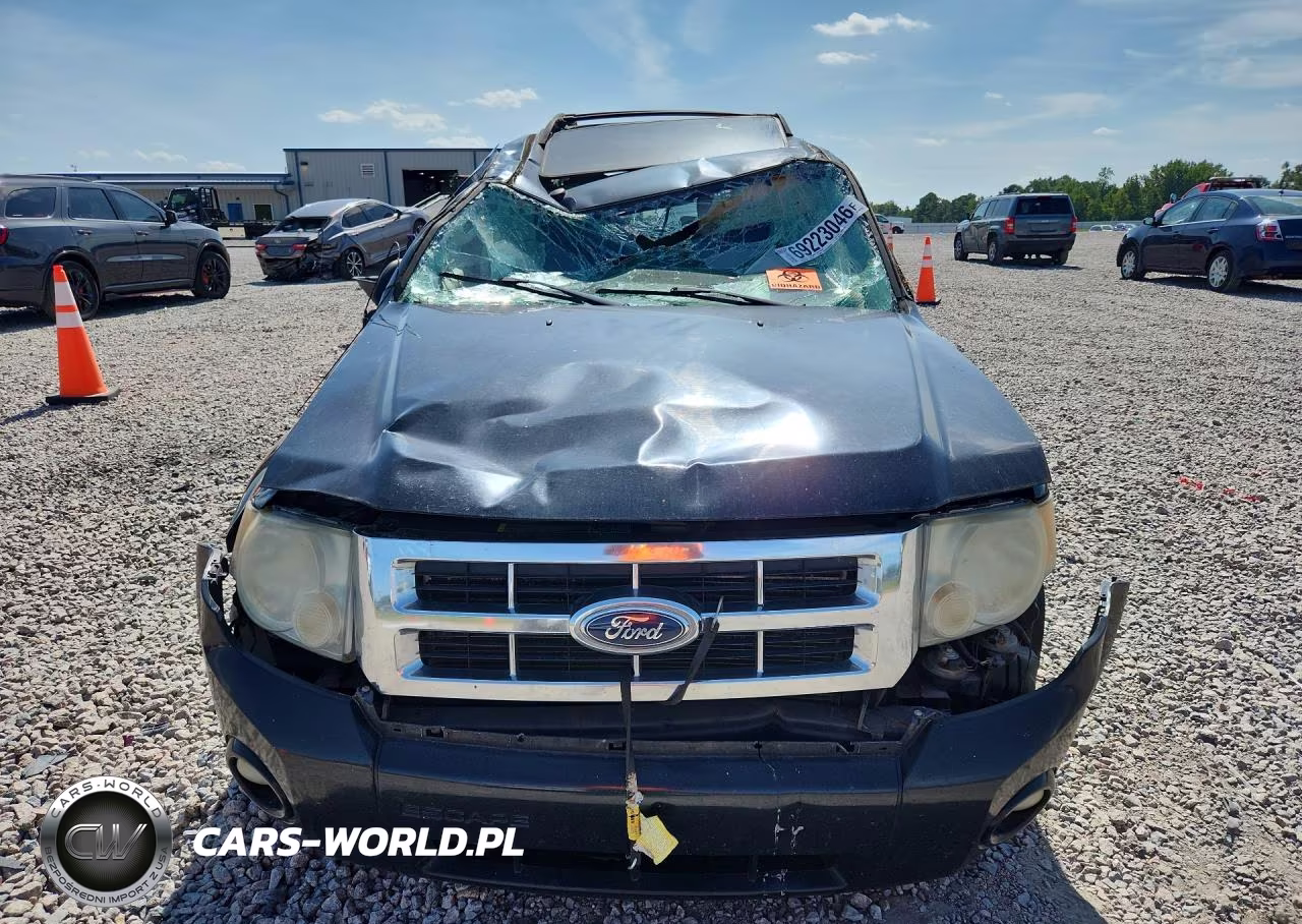 2011 Ford Escape Xlt VIN:1FMCU0D76BKB52084 - 5