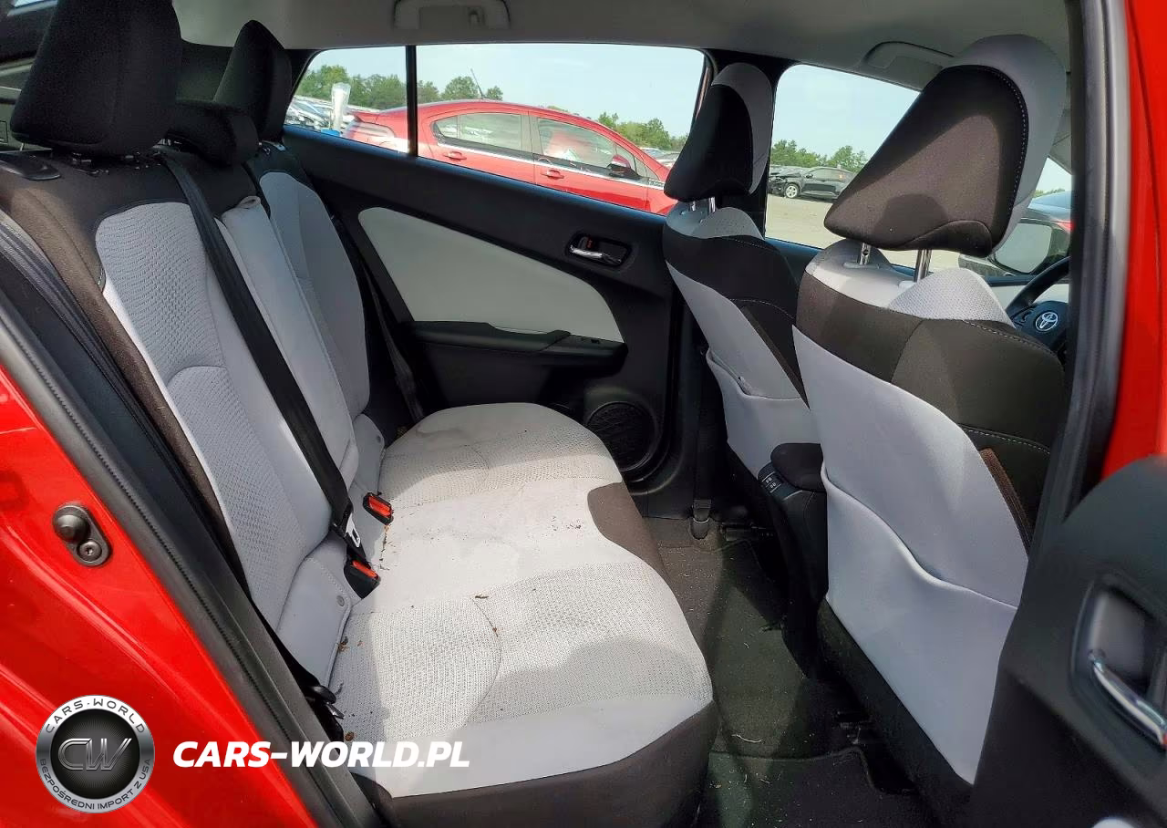 2019 Toyota Prius Le VIN:JTDKARFU8K3079469 - 10