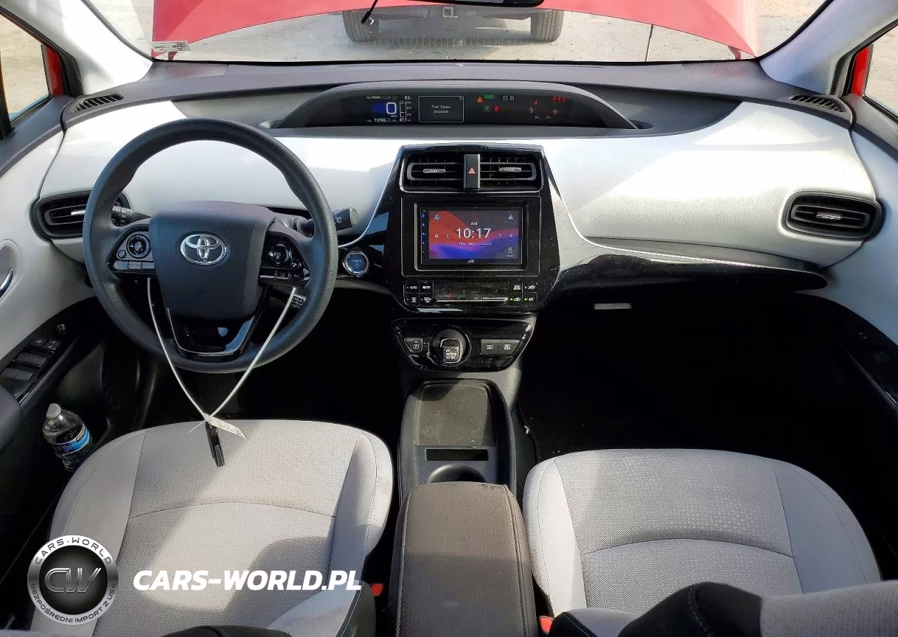 2019 Toyota Prius Le VIN:JTDKARFU8K3079469 - 8