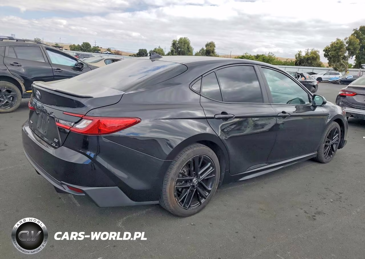 2025 Toyota Camry Se VIN:4T1DAACK4SU524177 - 3