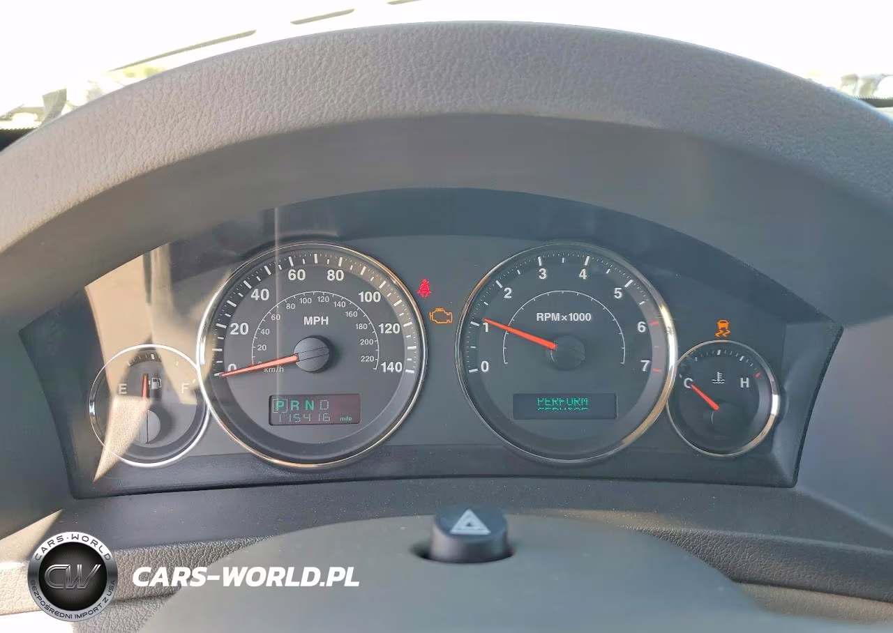2006 Jeep Grand Cherokee Overland VIN:1J8HS68246C251853 - 9