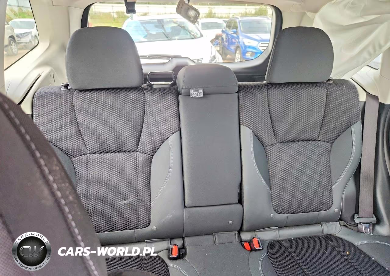 2020 Subaru Forester Premium VIN:JF2SKAJC2LH481734 - 10