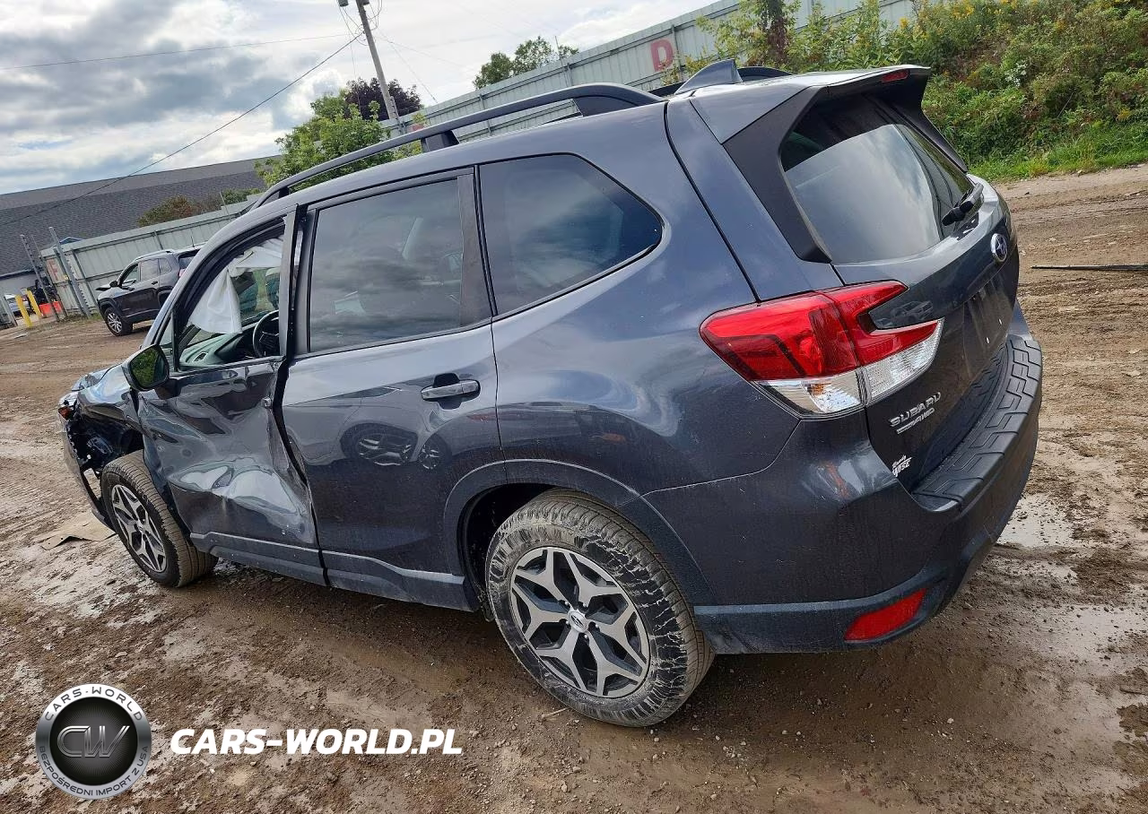 2020 Subaru Forester Premium VIN:JF2SKAJC2LH481734 - 2