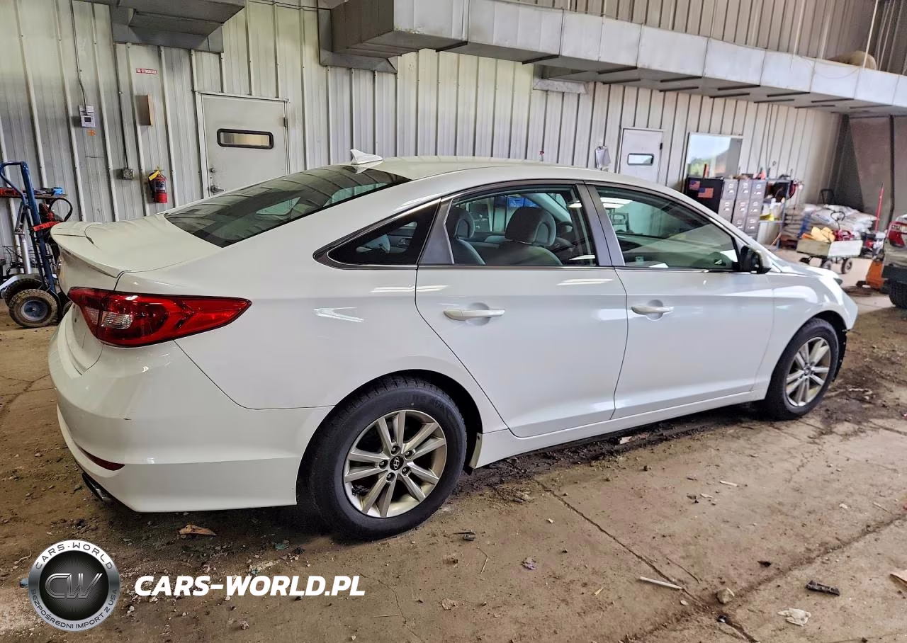 2016 Hyundai Sonata Se VIN:5NPE24AF3GH303488 - 3