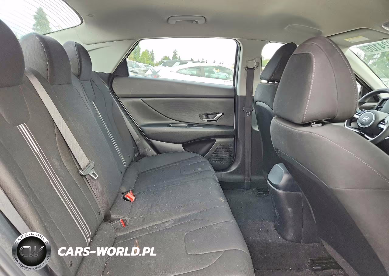 2022 Hyundai Elantra Sel VIN:5NPLM4AG9NH080915 - 10