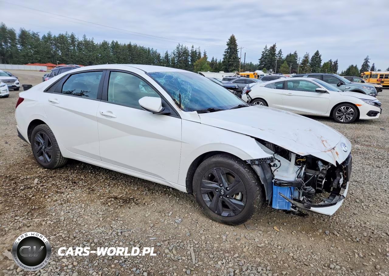 2022 Hyundai Elantra Sel VIN:5NPLM4AG9NH080915 - 4
