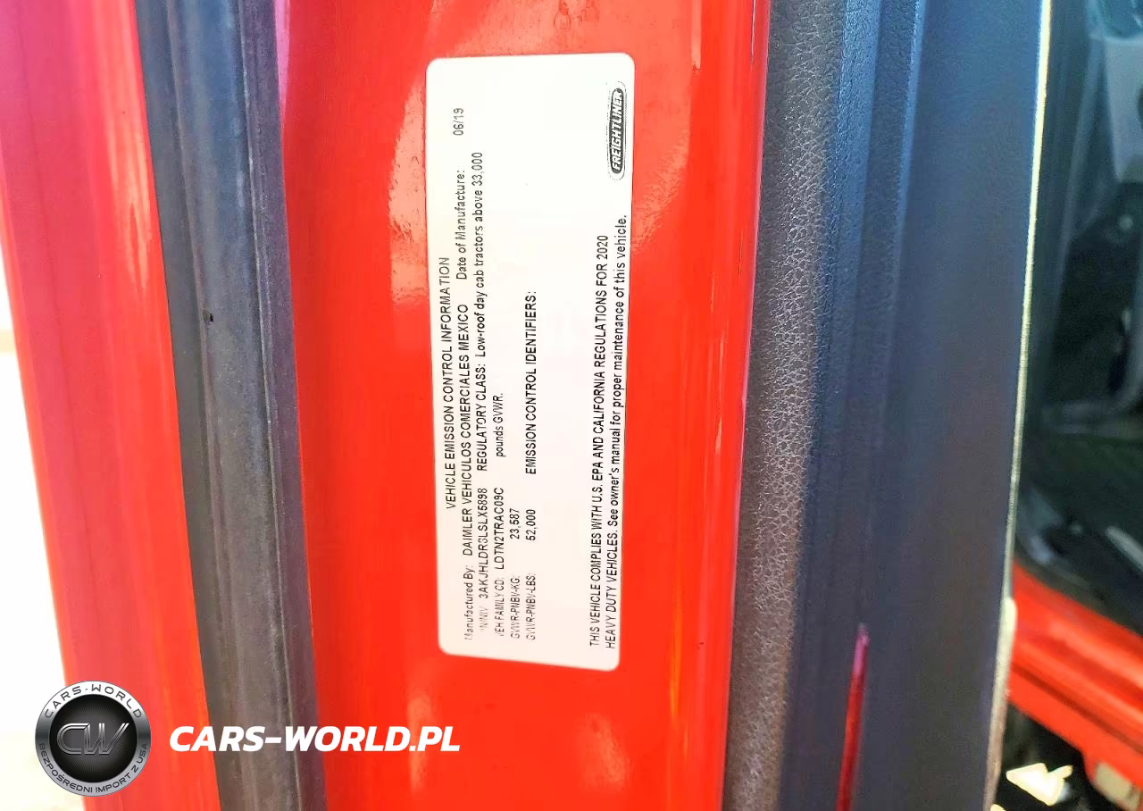 2020 Freightliner Cascadia 126 Semi Truck VIN:3AKJHLDR8LSLX5898 - 11