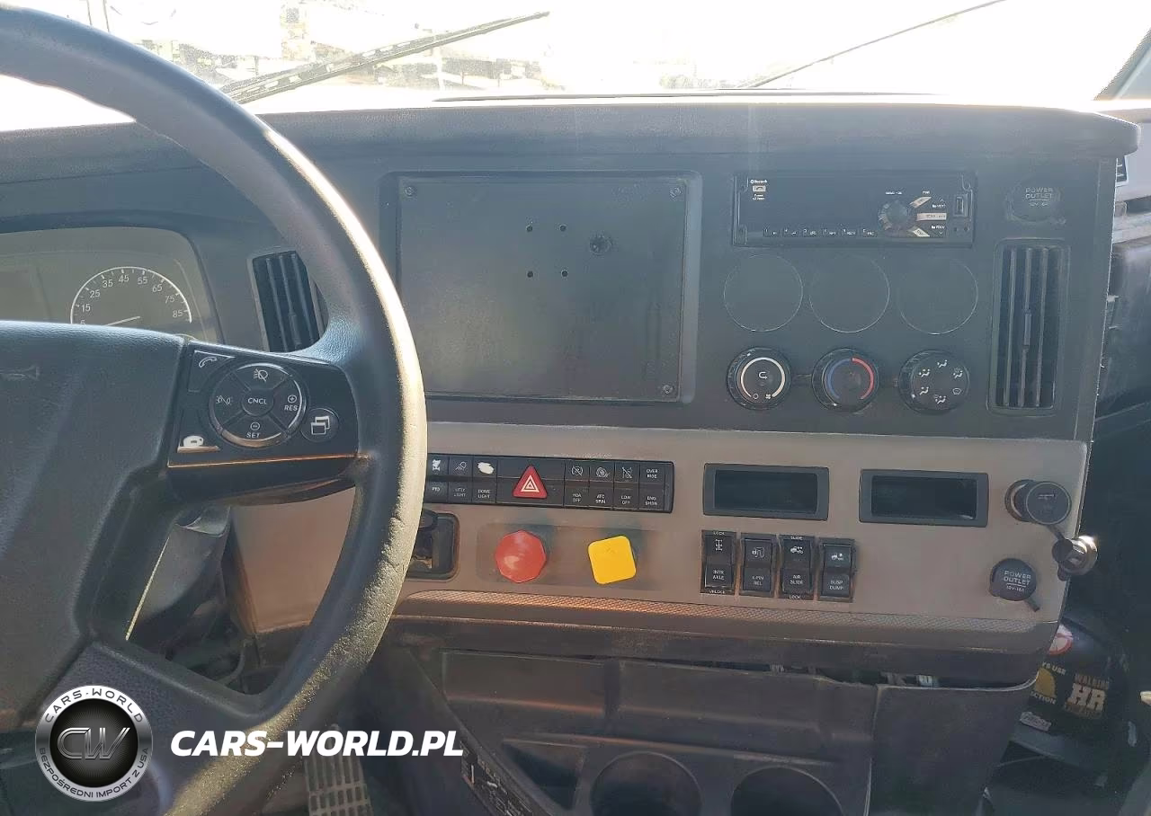 2020 Freightliner Cascadia 126 Semi Truck VIN:3AKJHLDR8LSLX5898 - 8