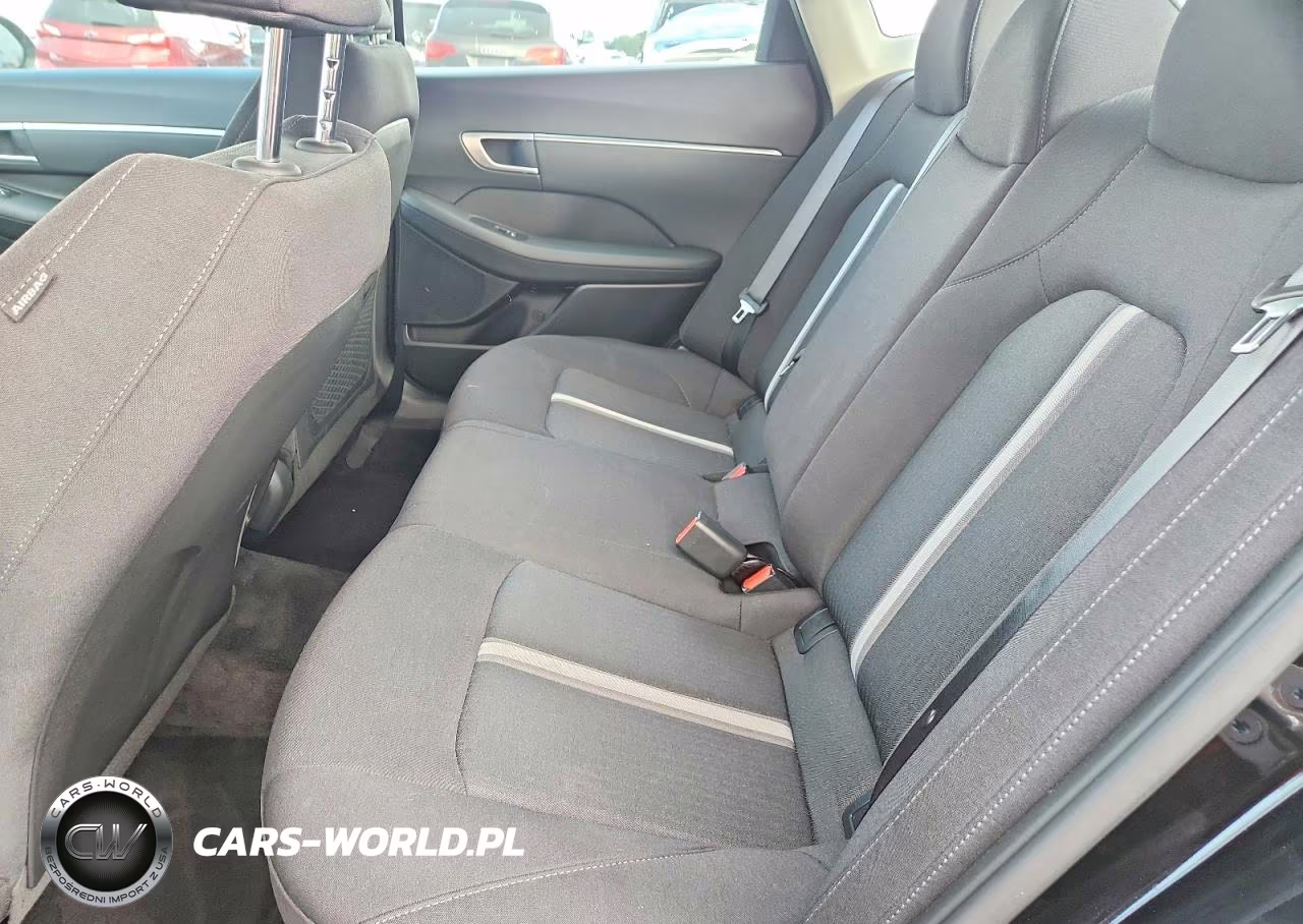 2026 Hyundai Sonata Hybrid Blue VIN:KMHL24JJ1TA166673 - 10