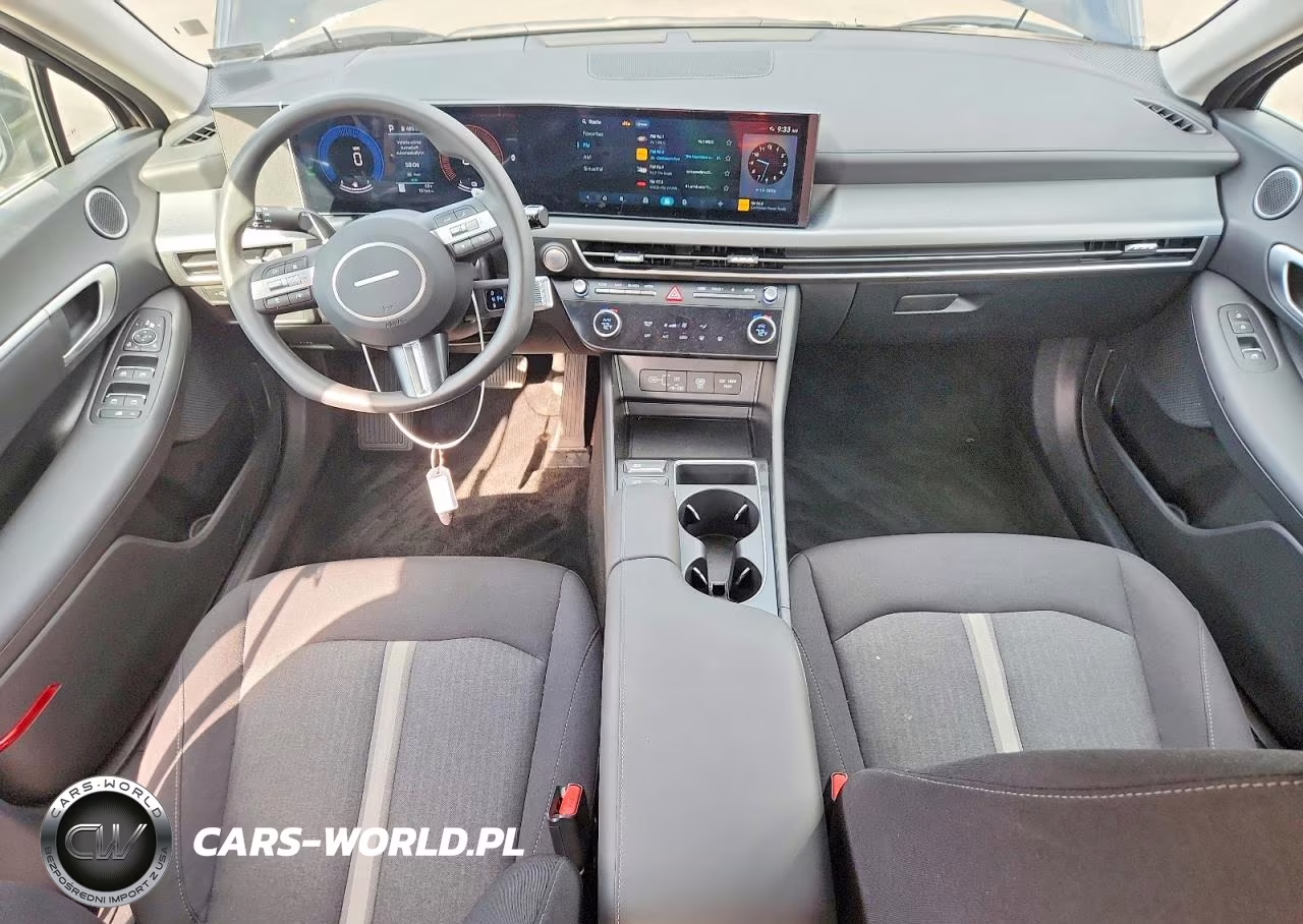 2026 Hyundai Sonata Hybrid Blue VIN:KMHL24JJ1TA166673 - 8