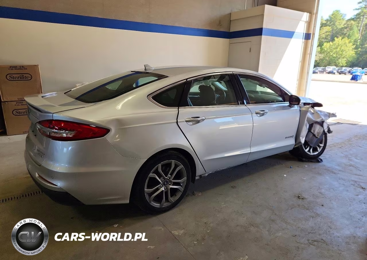 2019 Ford Fusion Titanium VIN:3FA6P0RU6KR138307 - 3