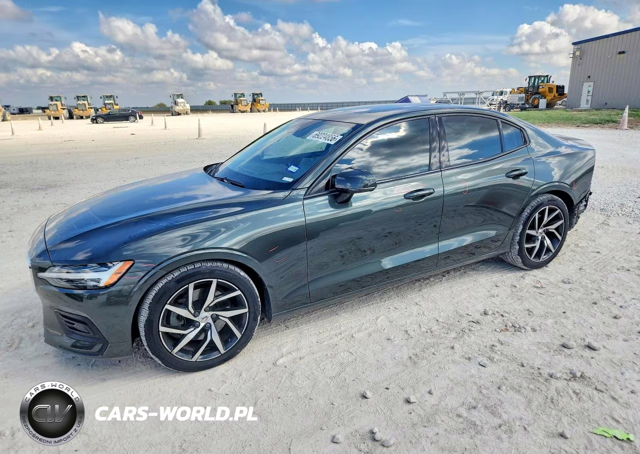 2020 Volvo S60 T5 Momentum VIN:7JR102FK0LG041203 - 1