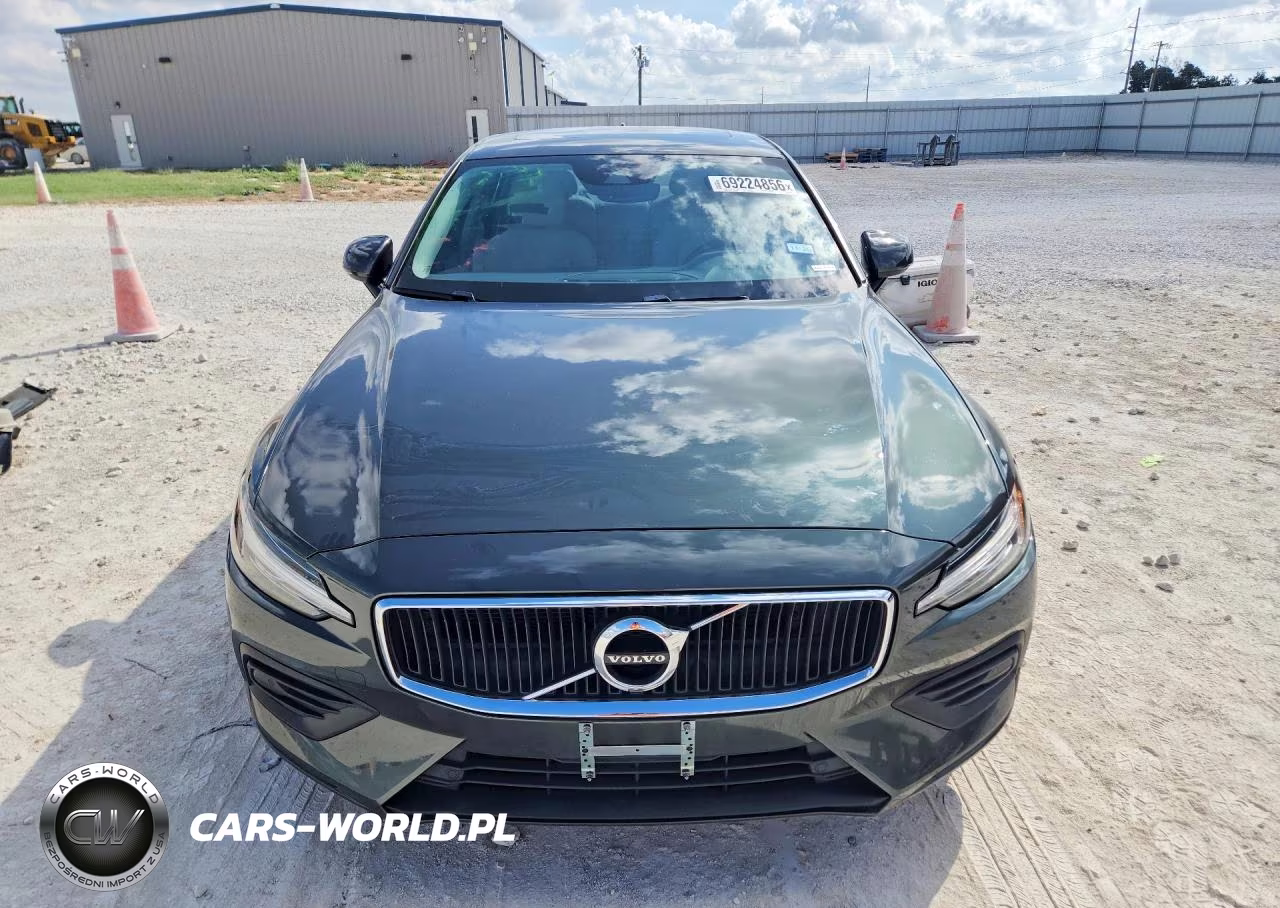 2020 Volvo S60 T5 Momentum VIN:7JR102FK0LG041203 - 5