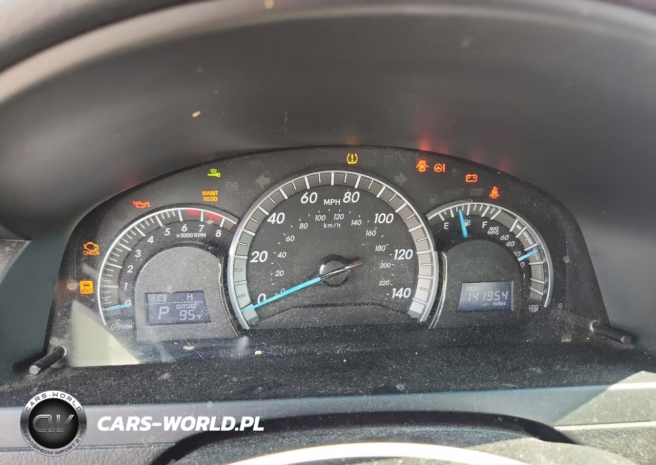 2014 Toyota Camry Se VIN:4T1BF1FK9EU861520 - 9