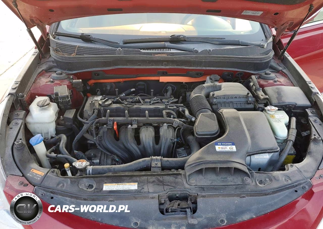 2015 Hyundai Sonata Hybrid Base VIN:KMHEC4A49FA130881 - 11