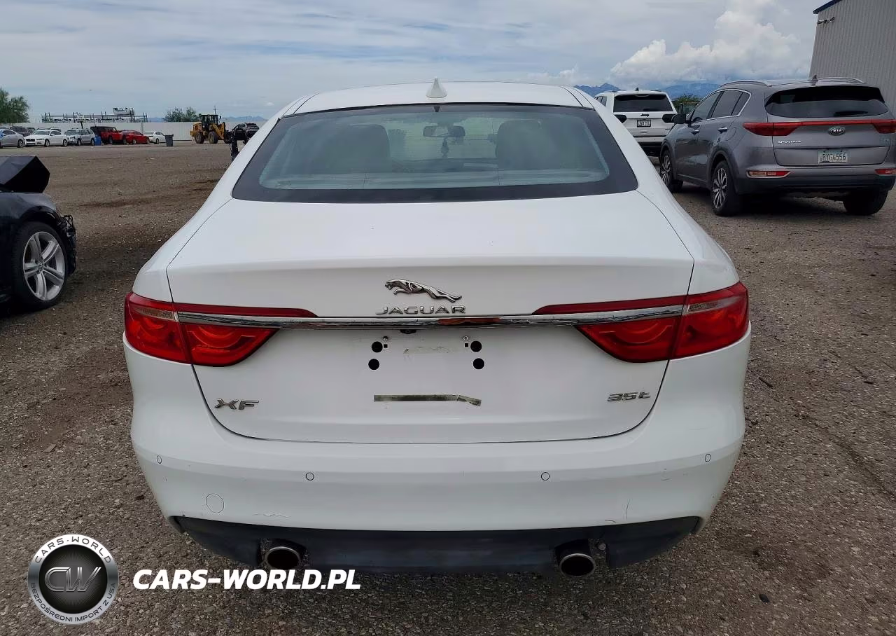 2017 JAGUAR XF PREMIUM VIN:SAJBD4BVXHCY35581 - 6
