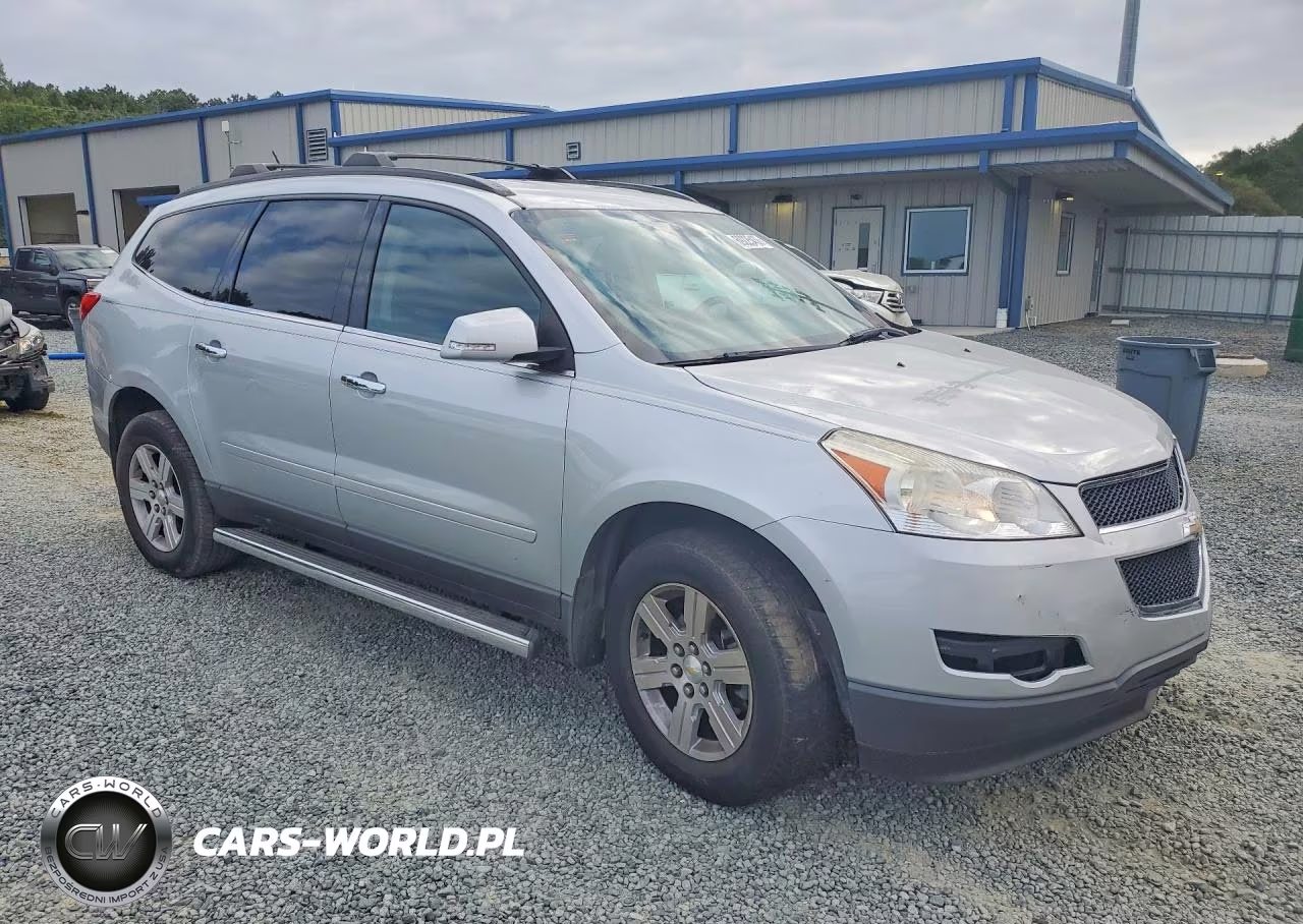 2011 Chevrolet Traverse Lt VIN:1GNKRGED1BJ195999 - 4