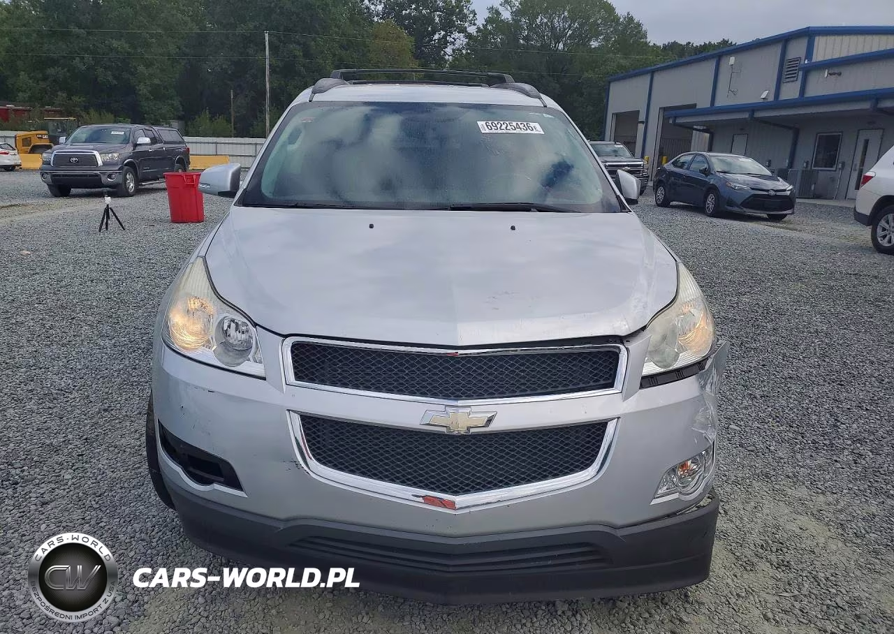 2011 Chevrolet Traverse Lt VIN:1GNKRGED1BJ195999 - 5