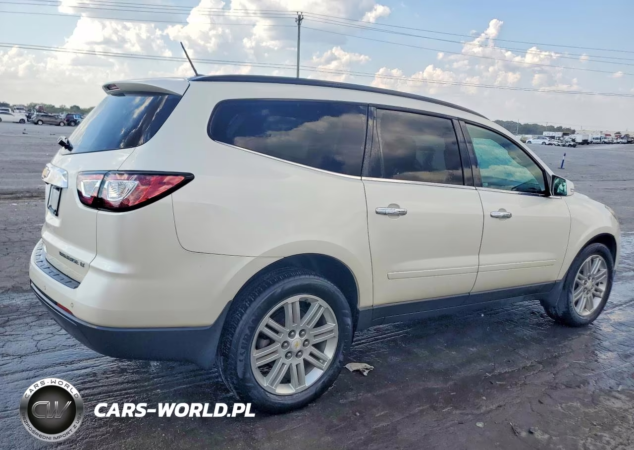 2014 Chevrolet Traverse Lt VIN:1GNKRGKD7EJ310954 - 3