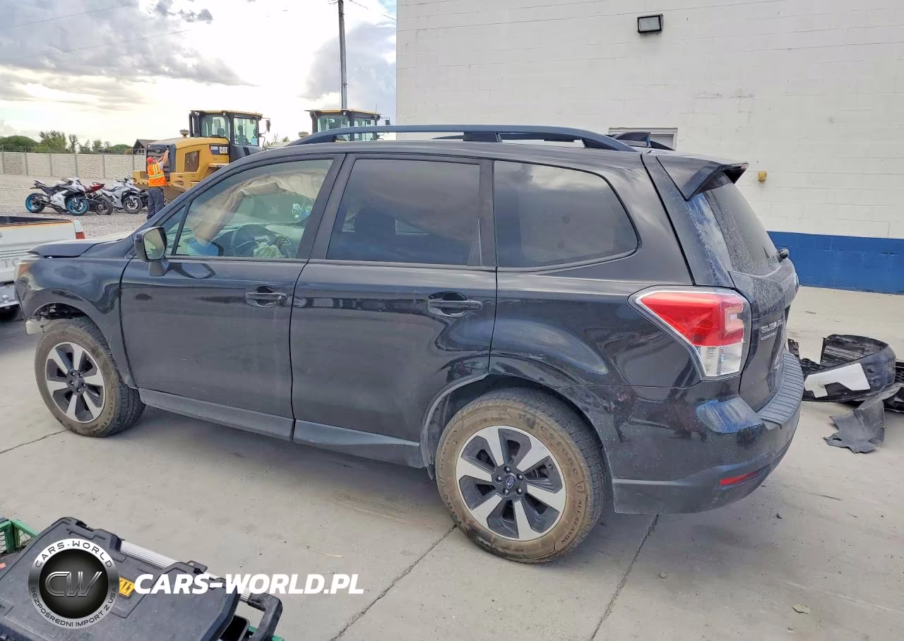 2017 Subaru Forester 2.5I Premium VIN:JF2SJAEC5HH521843 - 2