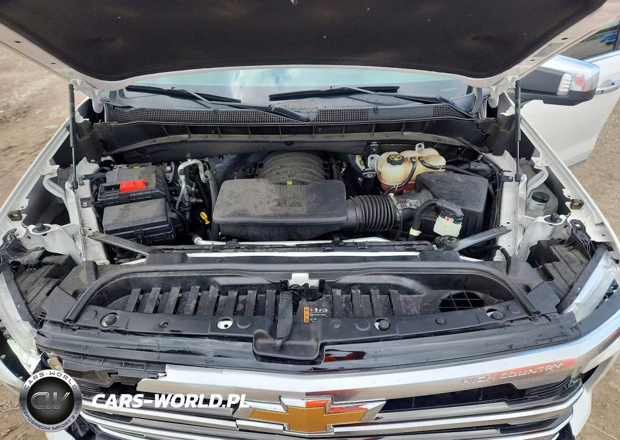 2024 Chevrolet Silverado K1500 High Country VIN:1GCUDJED7RZ172784 - 11