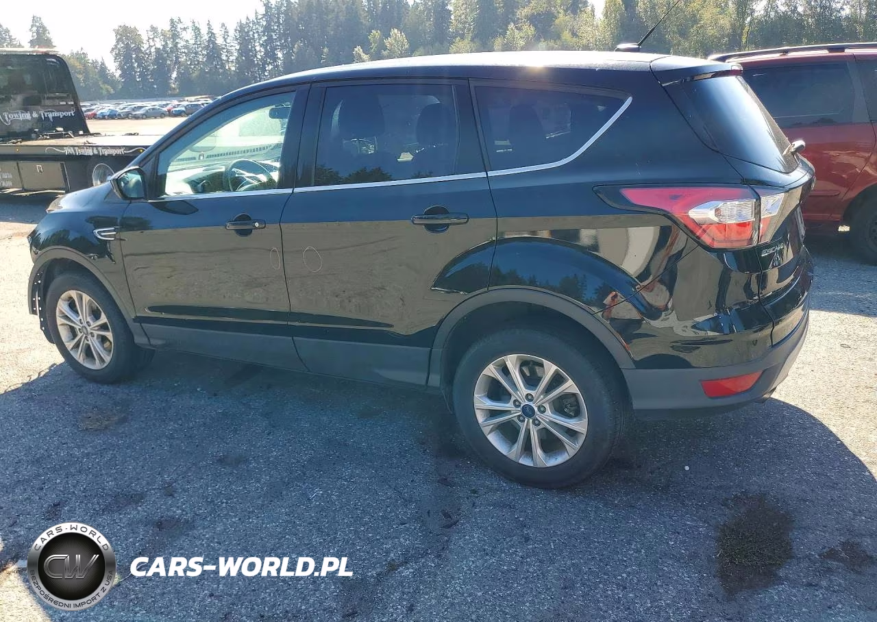 2017 Ford Escape Se VIN:1FMCU9GD4HUD84864 - 2