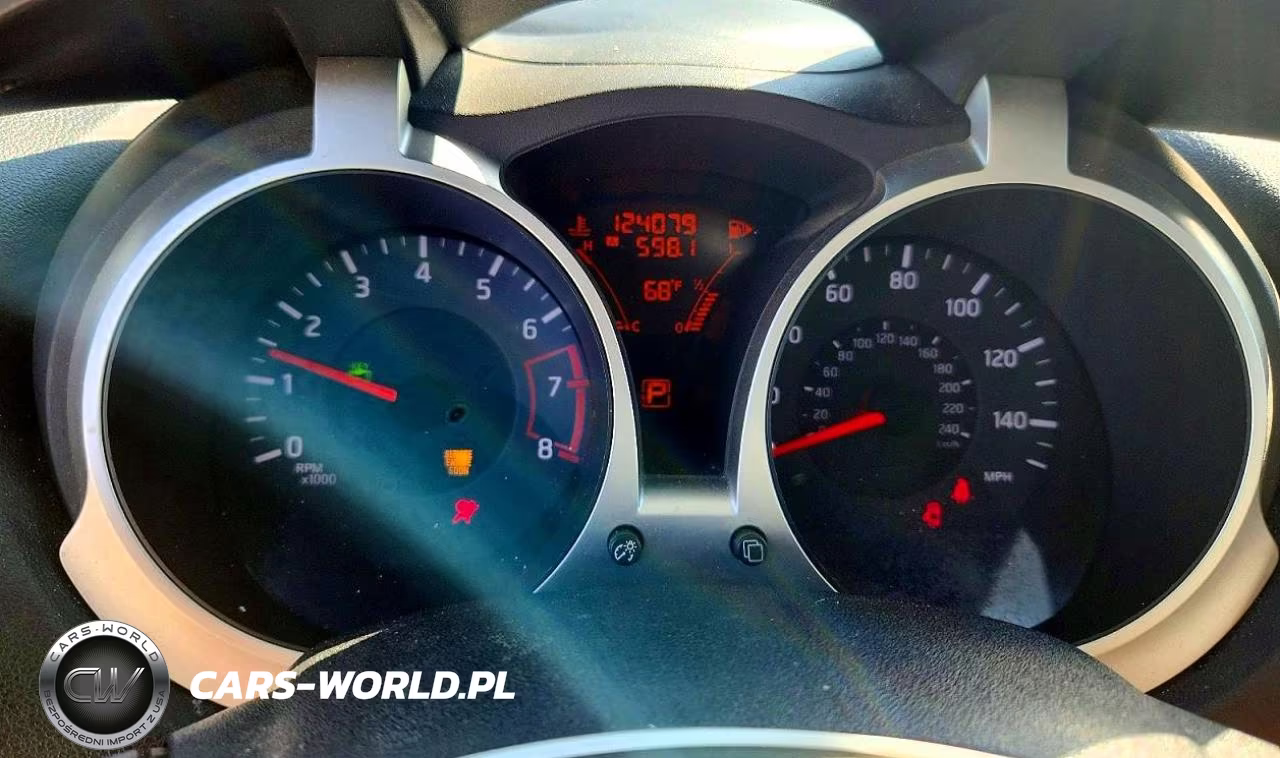 2011 Nissan Juke S VIN:JN8AF5MVXBT010319 - 9