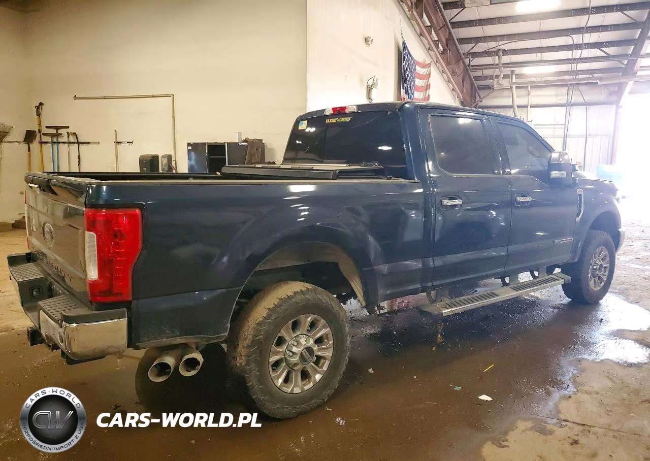 2019 Ford F250 Super Duty VIN:1FT7W2BT6KEF47666 - 3