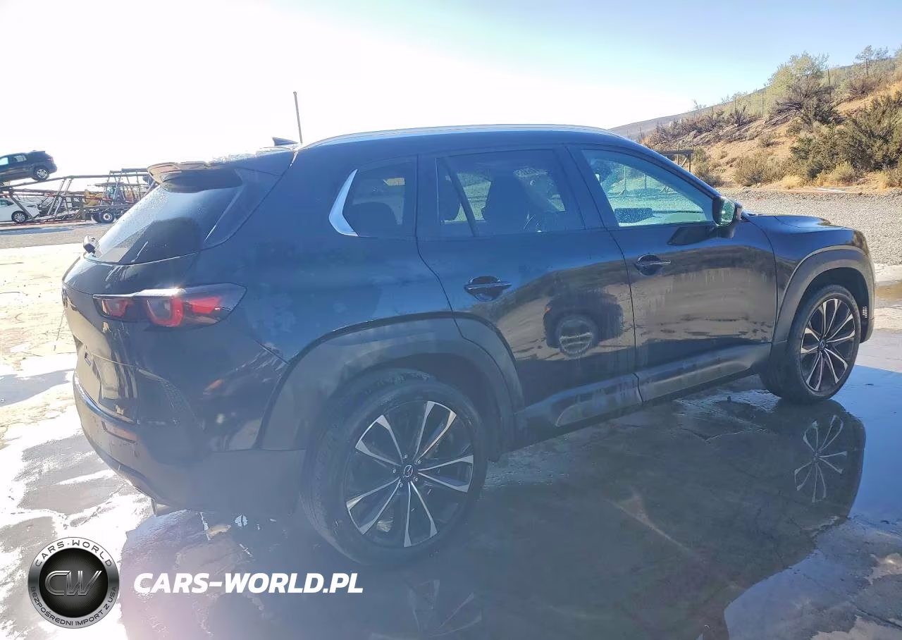 2026 Mazda Cx-50 Premium VIN:7MMVABDLXTN466934 - 3