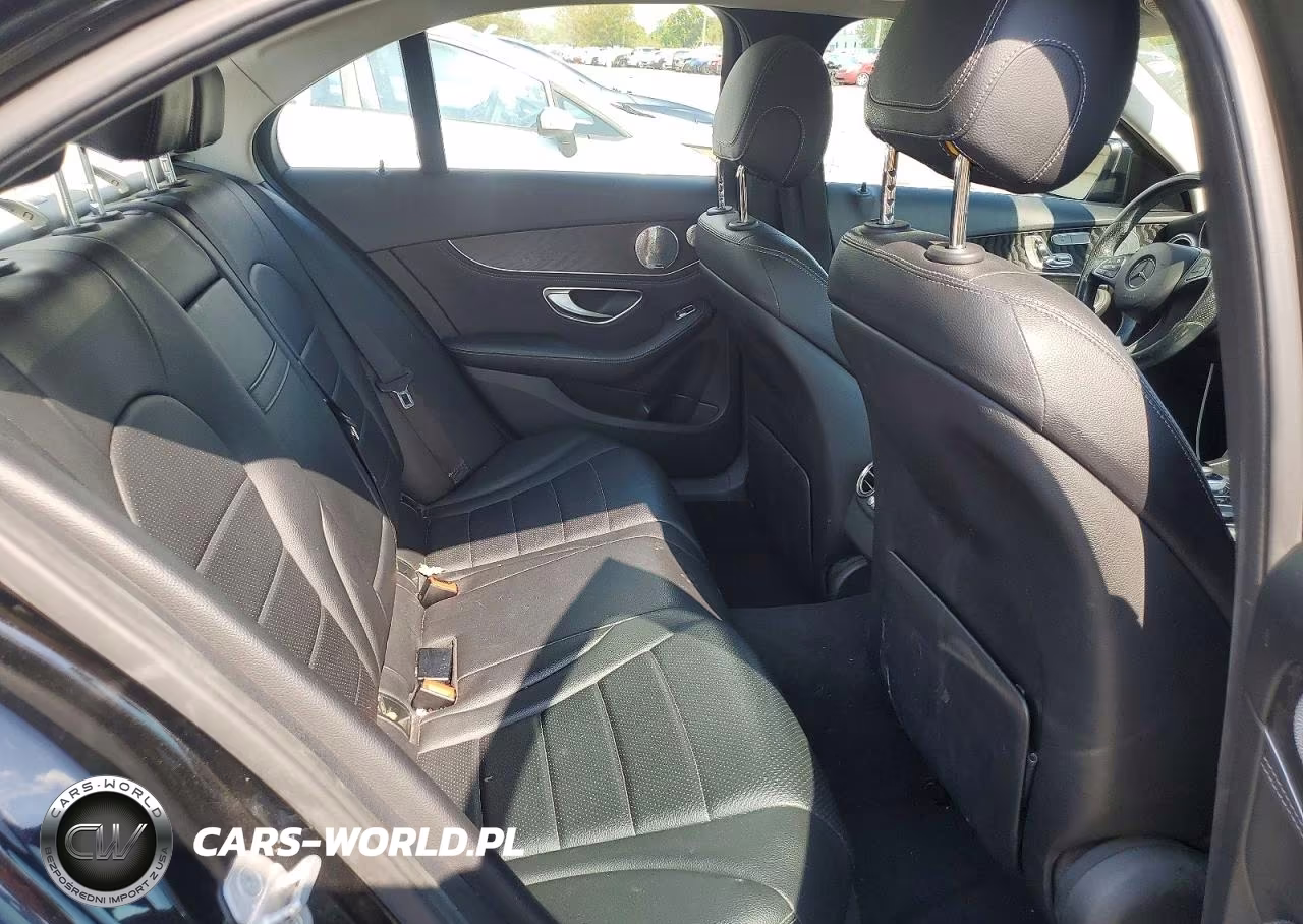 2015 Mercedes-Benz C 300 4Matic VIN:55SWF4KB0FU090788 - 10
