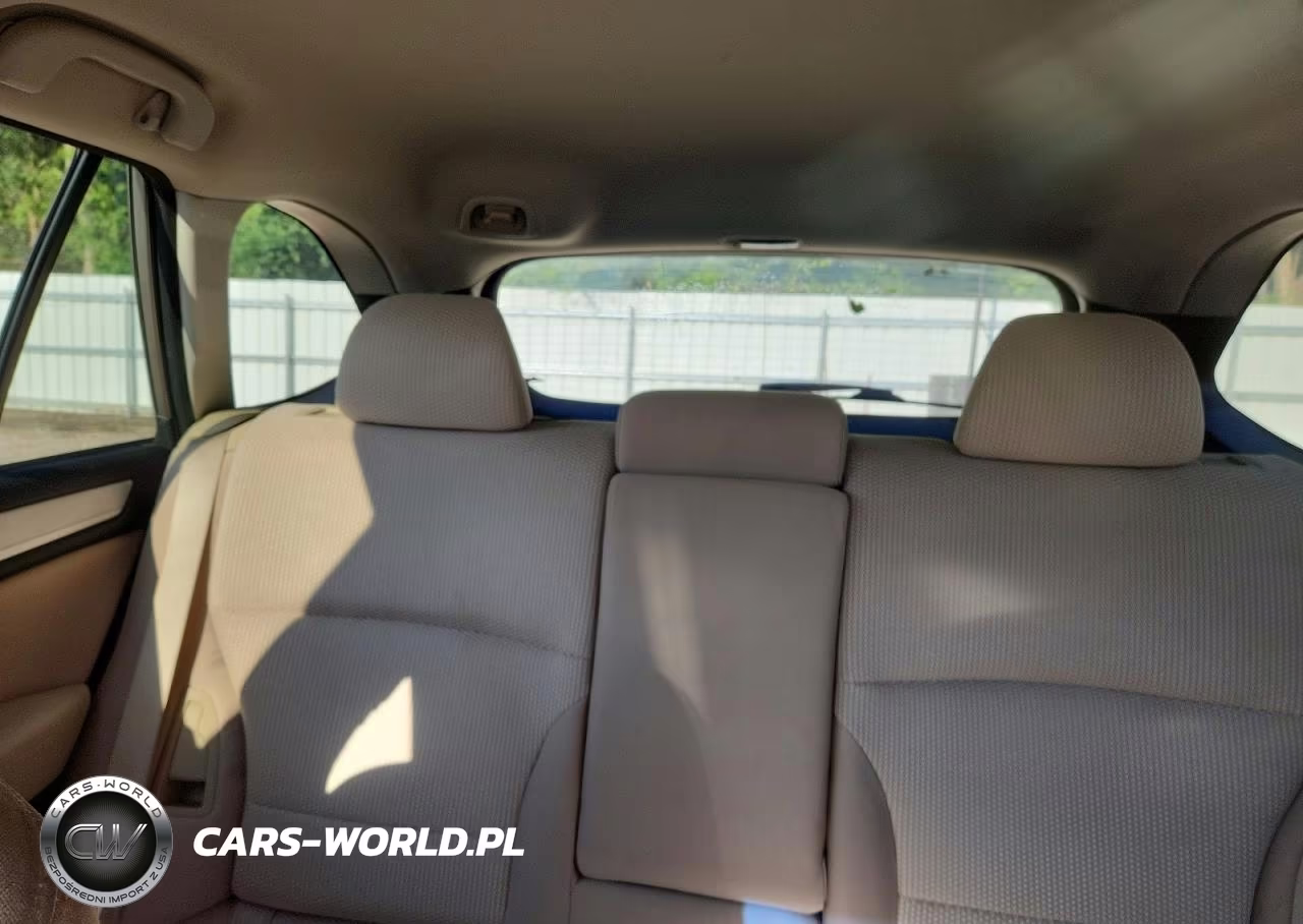 2016 Subaru Outback 2.5I Premium VIN:4S4BSACC9G3340122 - 10