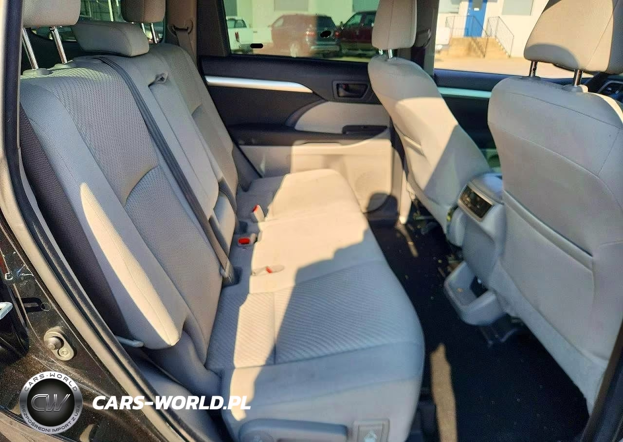 2016 Toyota Highlander Le VIN:5TDBKRFHXGS337769 - 11