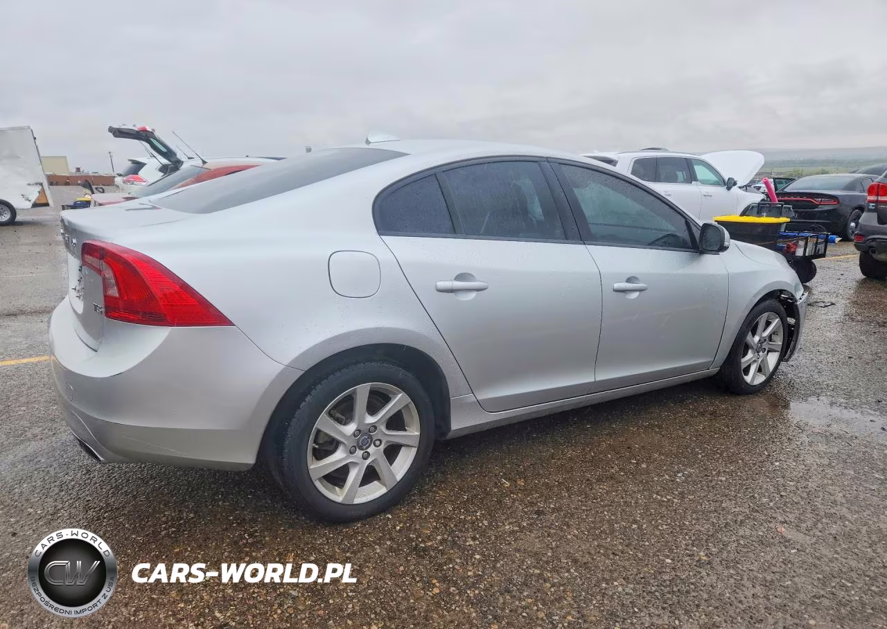 2014 Volvo S60 T5 VIN:YV1612FS4E2295721 - 3