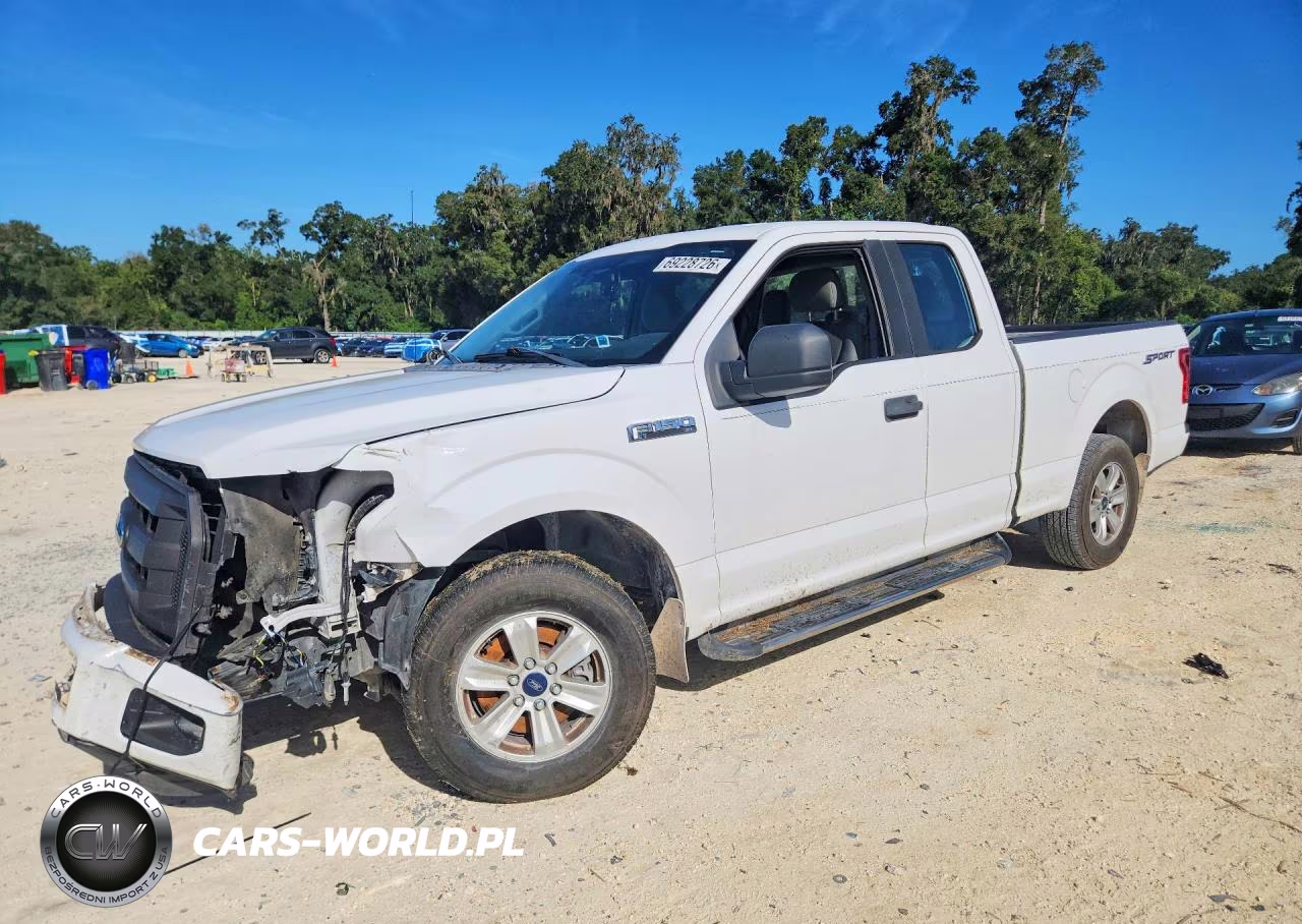2015 Ford F150 Super Cab VIN:1FTEX1C84FKD24560 - 1